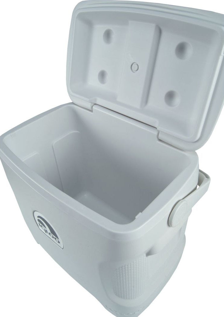  Igloo Marine Ultra 30 Quart Cooler