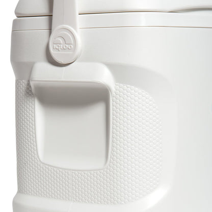  Igloo Marine Ultra 30 Quart Cooler