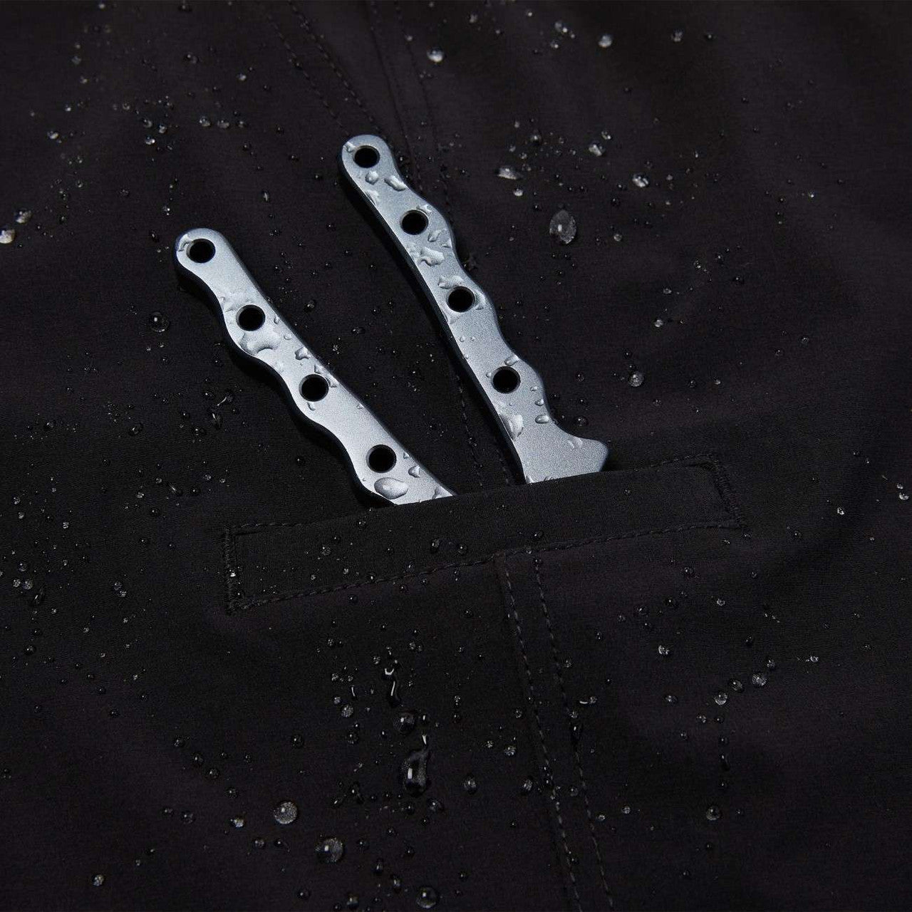  Pelagic Mako 20in Hybrid Shorts