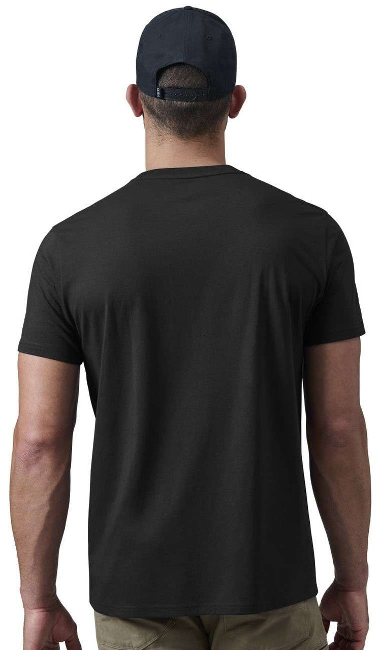  Yeti Premium Logo Badge Short Sleeve T-Shirt
